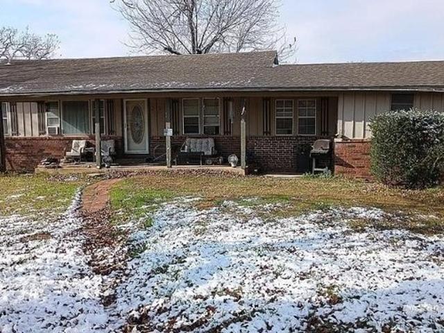 House for sale in Harrah, Oklahoma