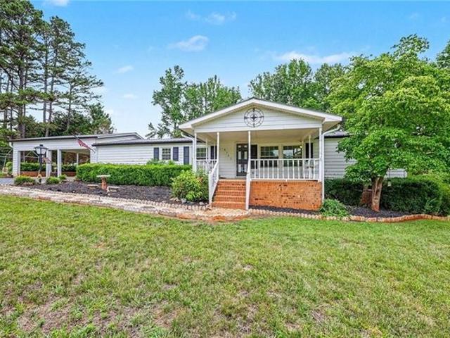 House for sale in Mad River, North Carolina