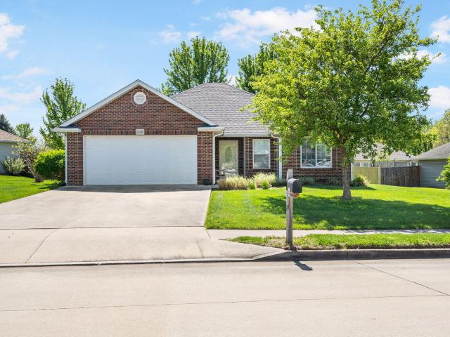 House for sale in Hallsville, Missouri