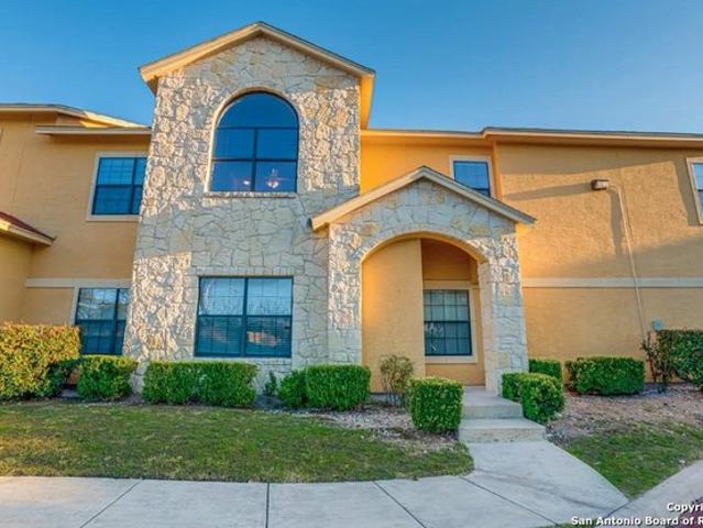 Townhouse for sale in Leesville, Texas