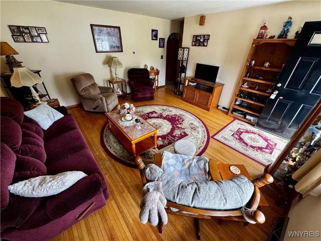 House for sale in Niagara, New York