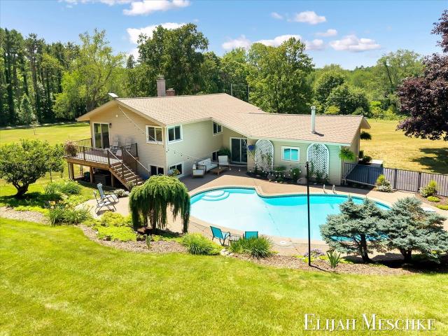 House for sale in Cannon Township, Rockford