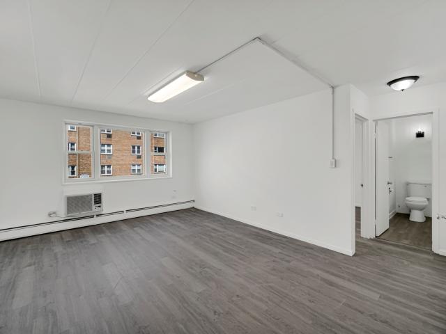Condo for sale in Chicago Park, Illinois
