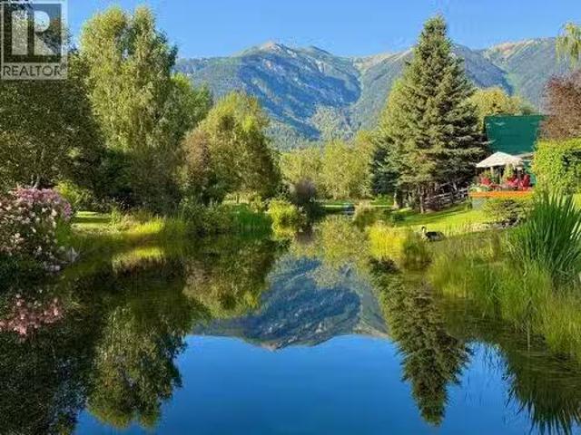 House for sale in Dunster, British Columbia