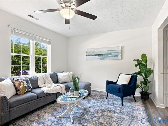 Townhouse for sale in Virginia