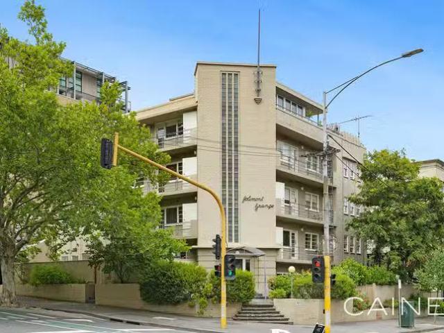 Apartment for rent in East Melbourne