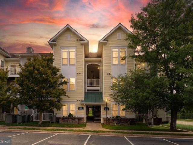 Condo for sale in Virginia