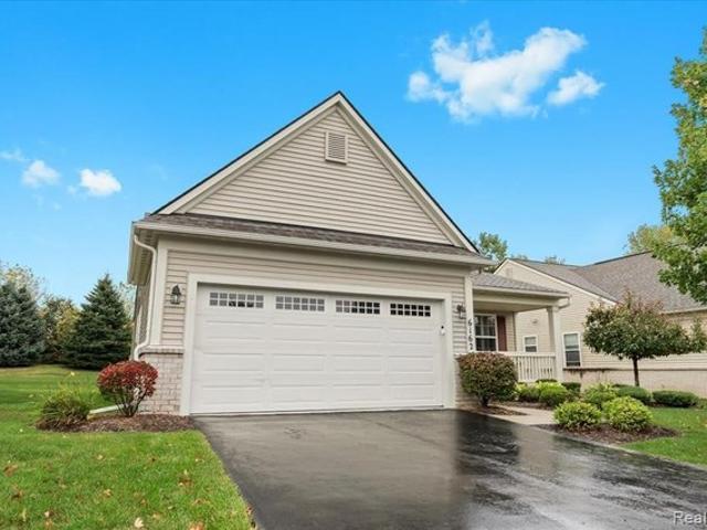 Condo for sale in Clarkston, Michigan