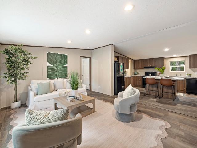 House for sale in Ravenel, South Carolina