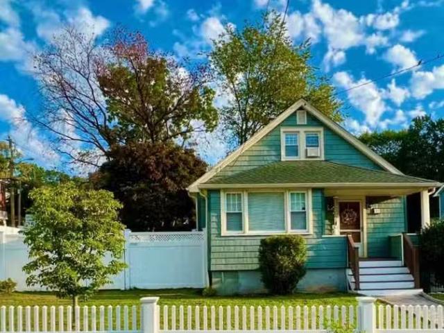 Condo for rent in Stamford