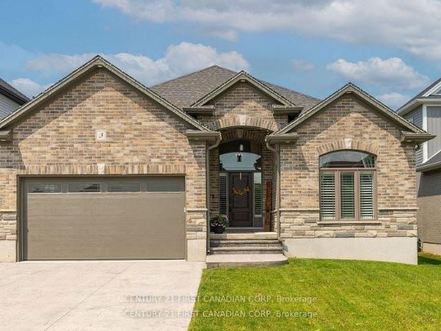 House for sale in Lucan-biddulph, Ontario