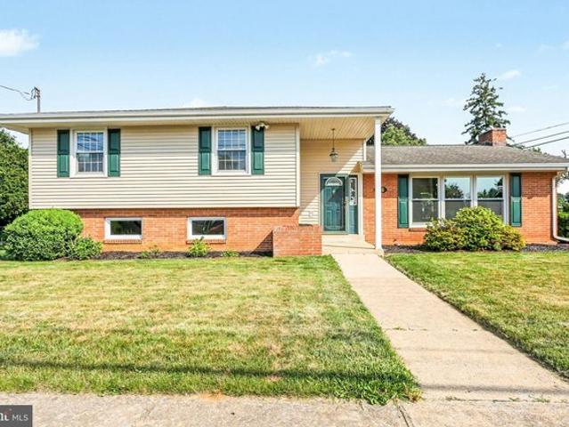 House for sale in Cumberland, Pennsylvania
