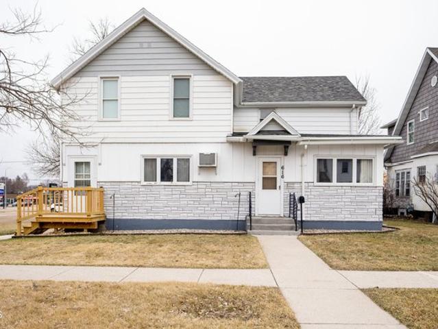 House for sale in Jamestown, North Dakota