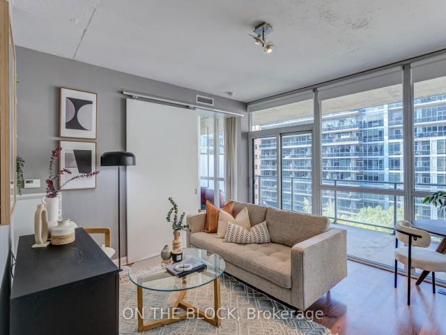 Condo for sale in Woburn, Ontario