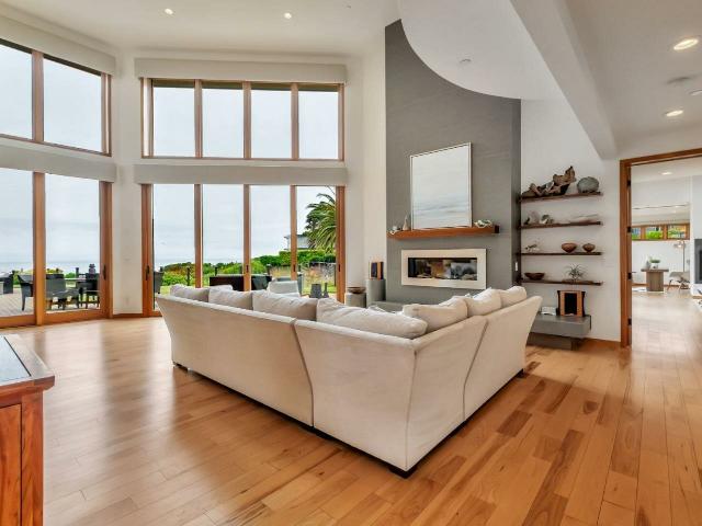 House for sale in Aptos