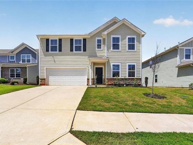 House for sale in Mcdonough, Georgia
