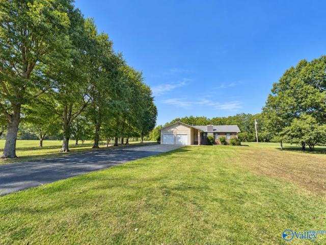 House for sale in Lands Crossroads, Rainsville