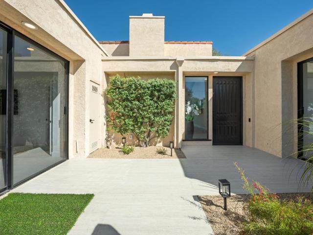 Condo for sale in Rancho Mirage, California