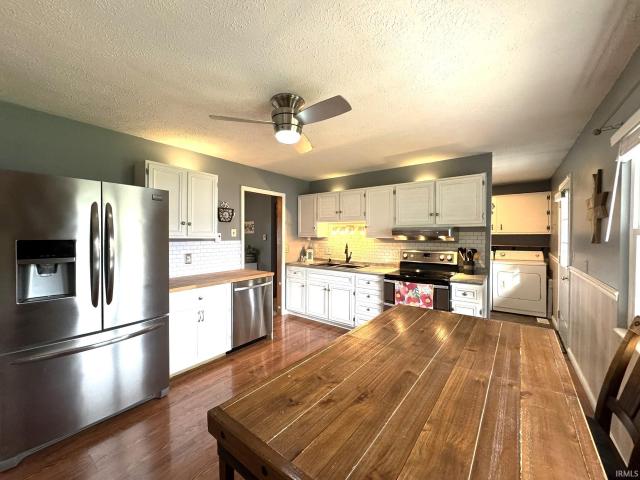 House for sale in Gas City, Grant County