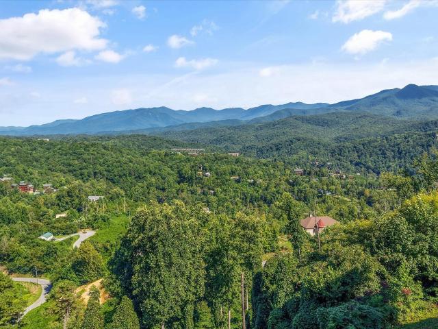 Land for sale in Kings Ridge, Gatlinburg