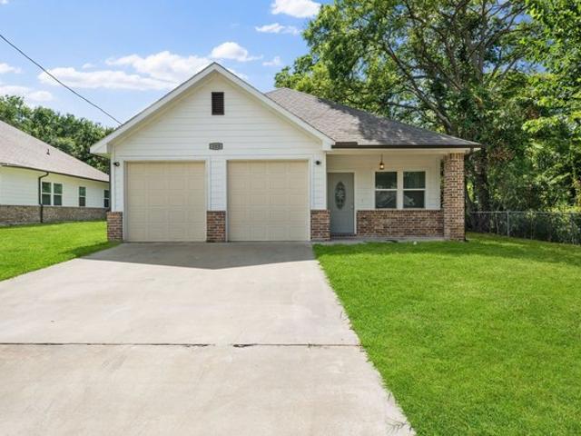 House for sale in Sulphur Springs, Texas