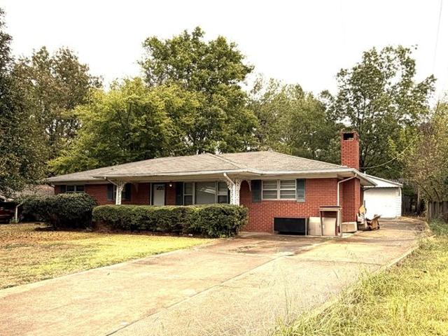 House for sale in Confederate Park, Tupelo