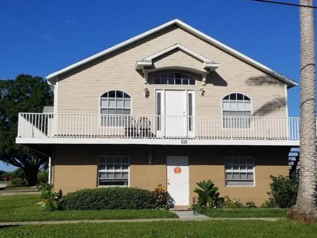 Apartment for rent in Crystal Beach, Florida
