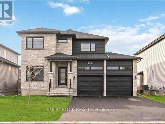 House for rent in Russell, Ontario