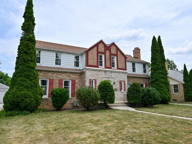 House for sale in Wauwatosa, Wisconsin