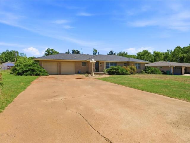 House for sale in Hobart, Oklahoma
