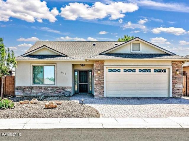 House for sale in Dewey, Arizona