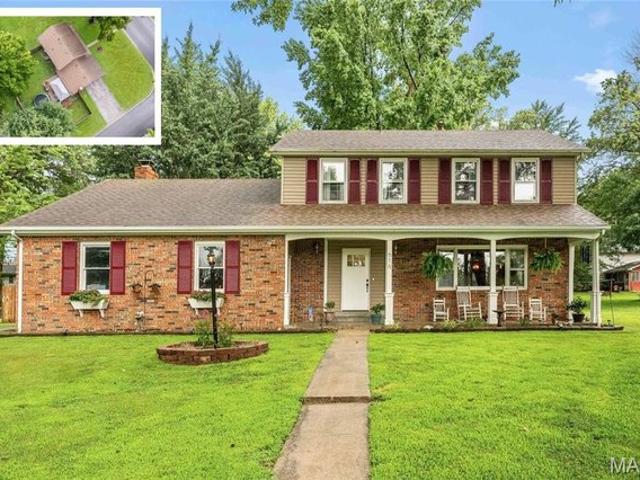 House for sale in Lebanon, Illinois