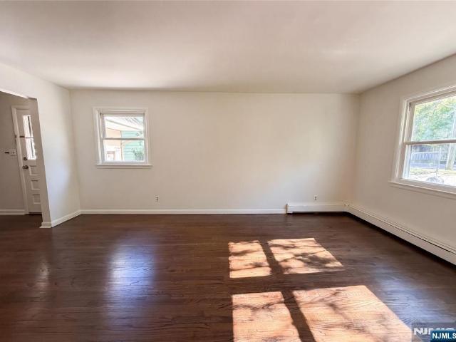 House for sale in Teaneck, New Jersey