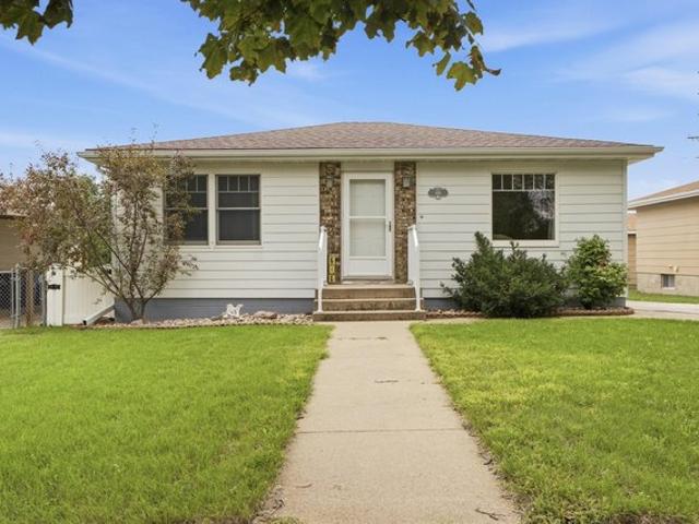 House for sale in Mitchell, South Dakota
