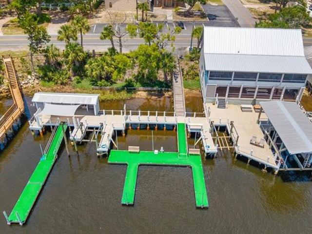 Land for sale in Steinhatchee, Florida