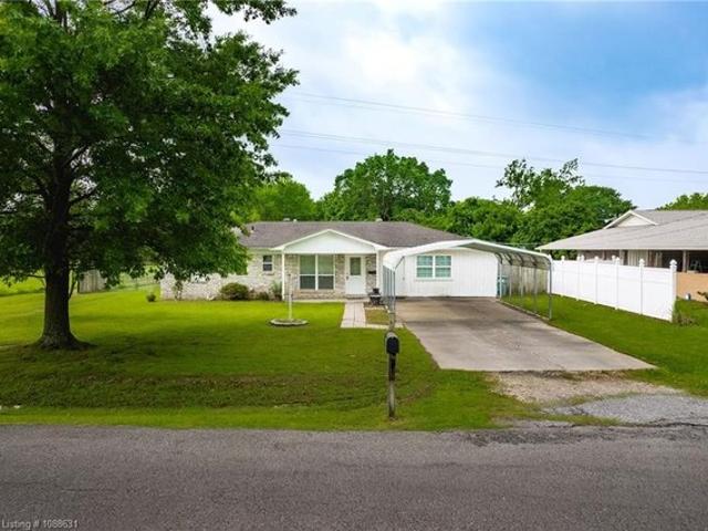 House for sale in Sallisaw, Oklahoma