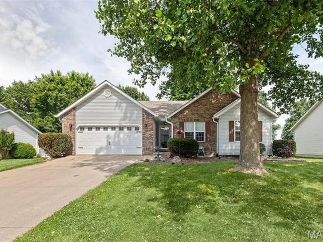 House for sale in Troy, Illinois
