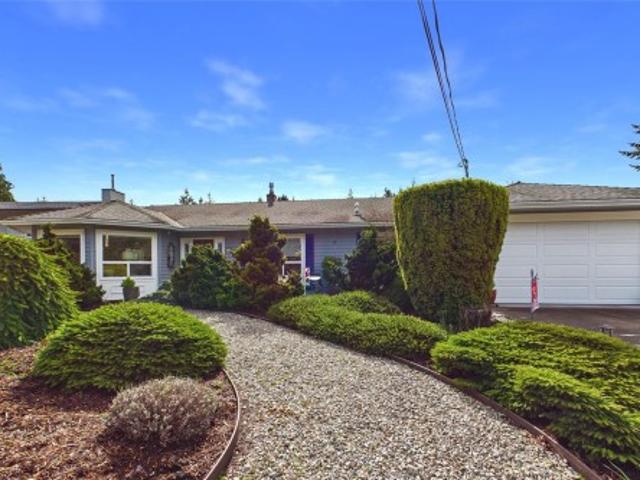 House for sale in Qualicum Beach, British Columbia