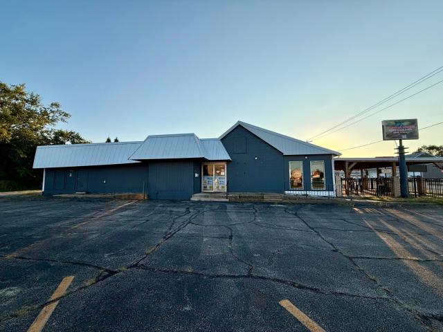Commercial for sale in Clinton, Illinois