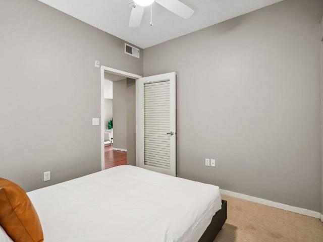 Apartment for rent in Hennepin, Minnesota