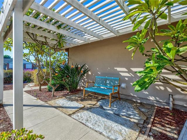 House for sale in Huntington Beach, California
