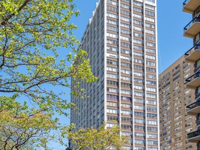 Condo for sale in Chicago Park, Illinois
