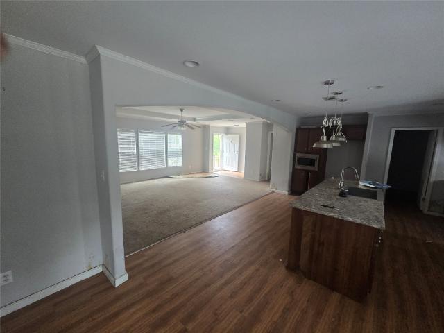 House for sale in Elkhart, Anderson County