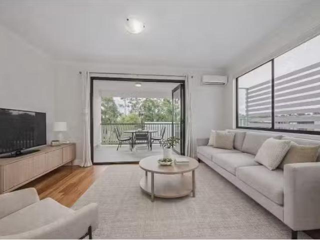 Condo for rent in Toombul, Queensland