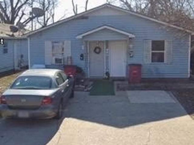 House for sale in Sikeston, Missouri