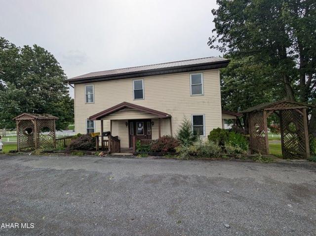House for sale in Bedford, Pennsylvania
