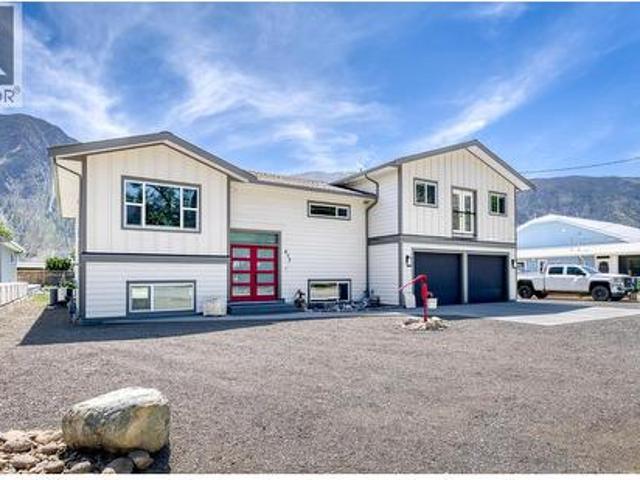 House for sale in Keremeos, British Columbia