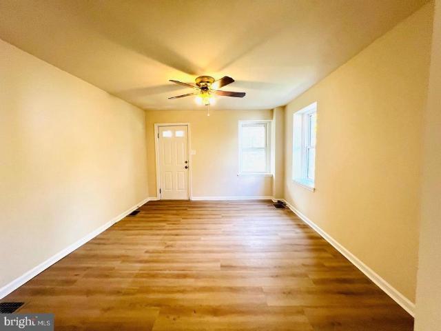 Townhouse for sale in Beverly, New Jersey