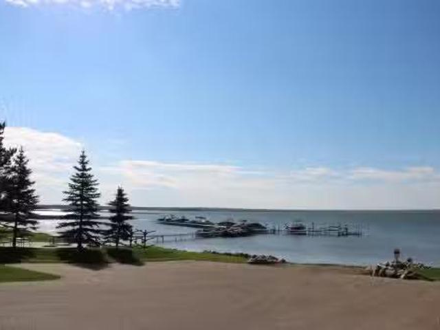 House for sale in Gunn, Alberta