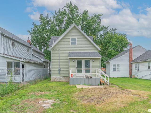 House for sale in Clinton, Iowa
